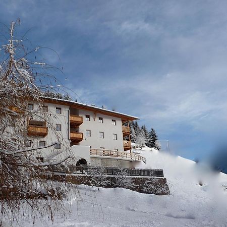 Putzerhof Aparthotel Funes  Exterior photo