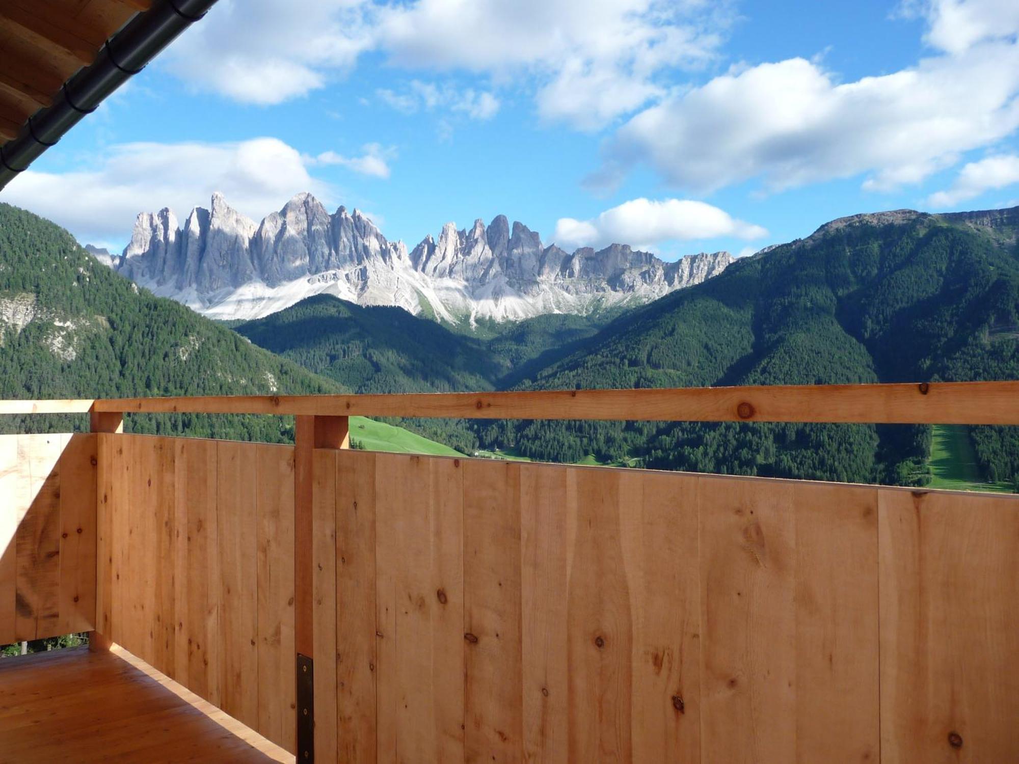 Putzerhof Aparthotel Funes  Exterior photo