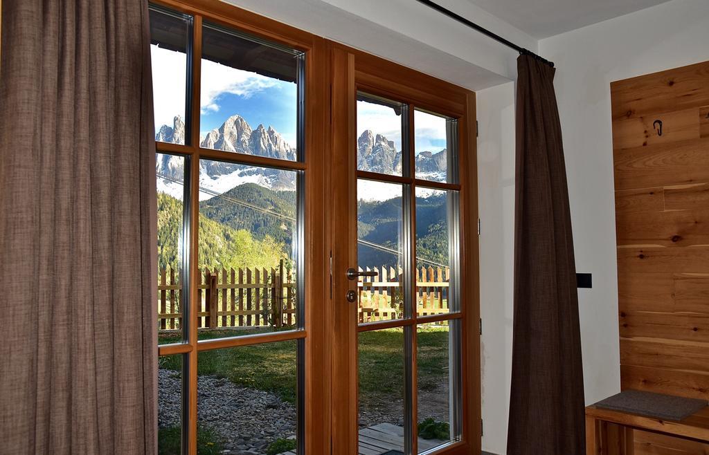 Putzerhof Aparthotel Funes  Exterior photo