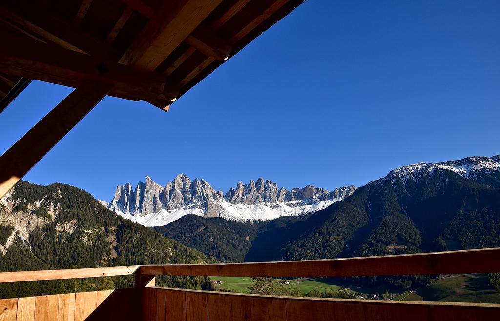 Putzerhof Aparthotel Funes  Exterior photo