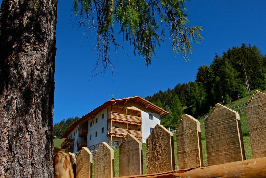 Putzerhof Aparthotel Funes  Exterior photo